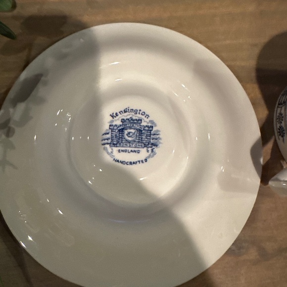 Kensington Blue Onion Tea Cup & Saucer England ironstone - Picture 5 of 7
